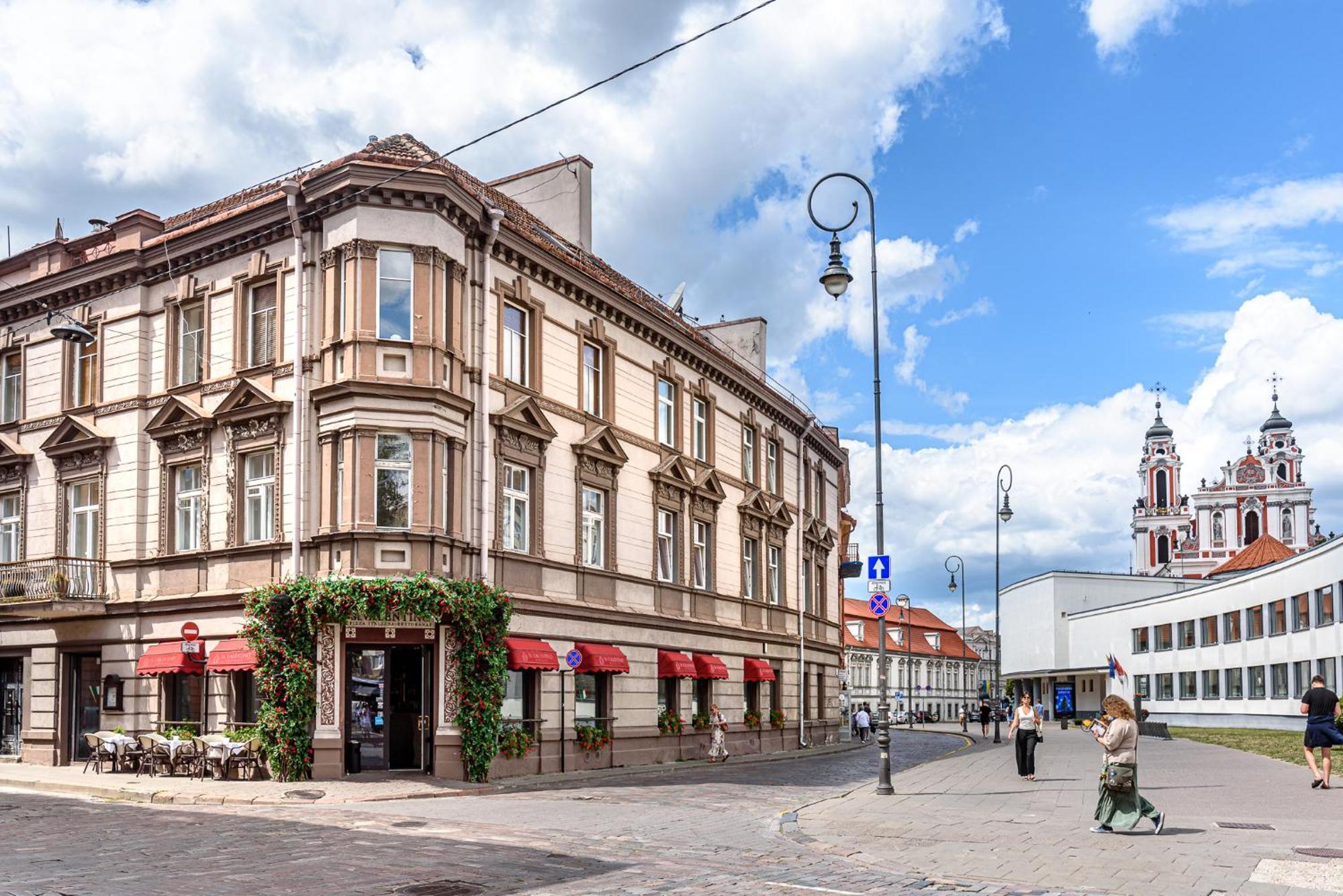 Jacuzzi Apartments X Free Parking X Self Check-In 24X7 By H&H VNO Exterior foto